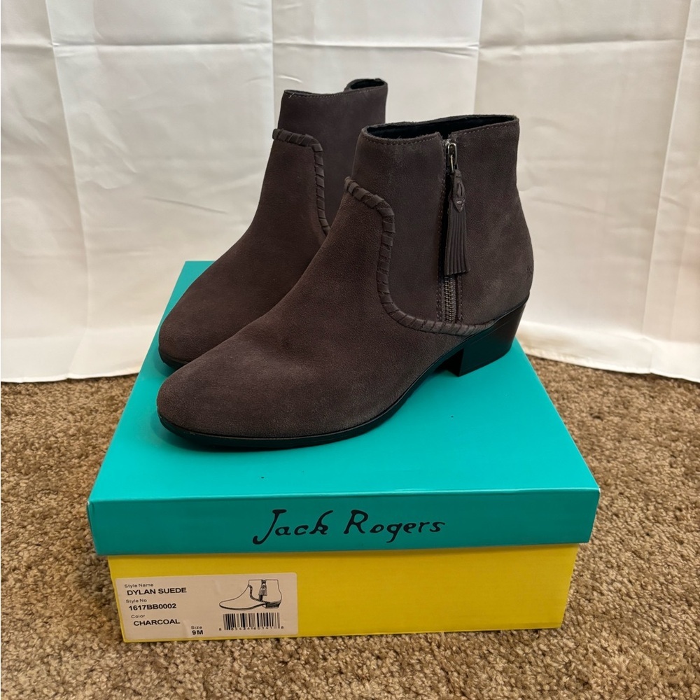 NWT Jack Rogers Women's Dark Gray Suede Ankle Boots Size 9